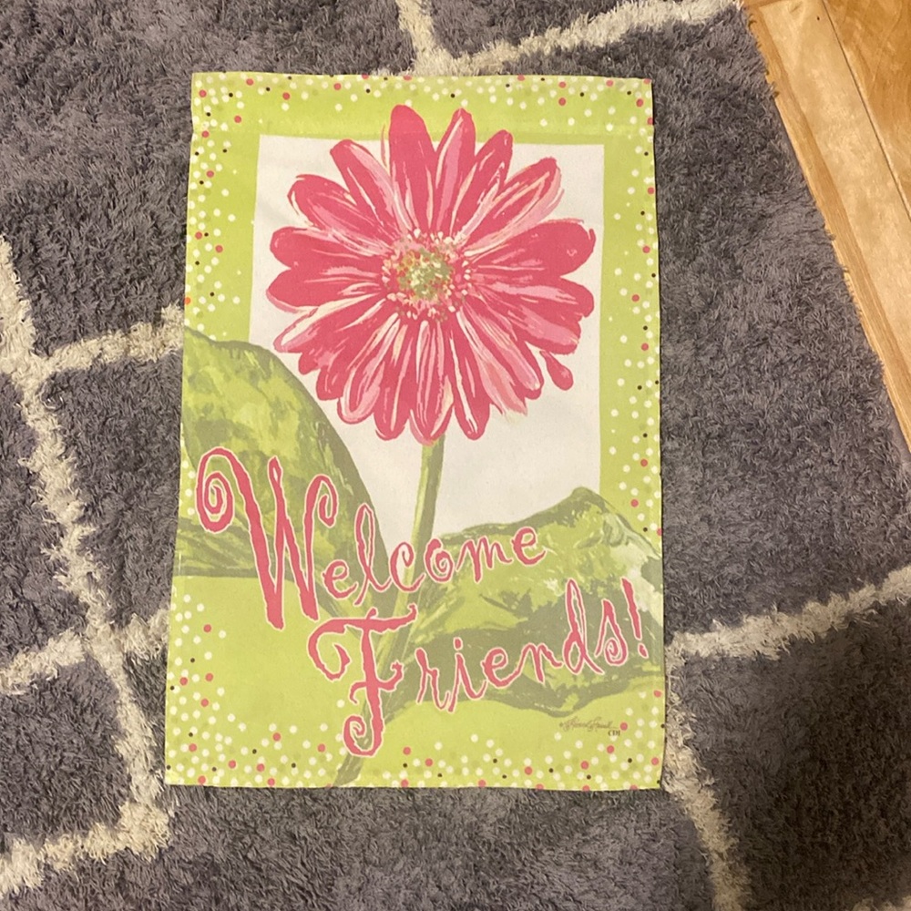 3/$8 Yard flag